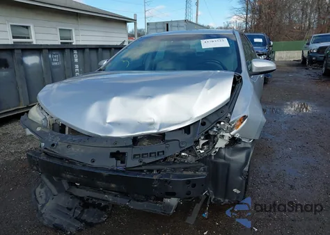 2014 Toyota Camry Xle z USA, uszkodzony, nr VIN 4T1BF1FK0EU444996